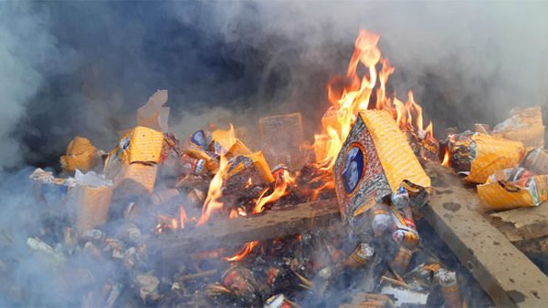 শ্রীমঙ্গলে ৩০ লাখ টাকার ভারতীয় নাসির বিড়ি ধ্বংস