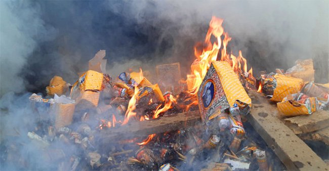 শ্রীমঙ্গলে ৩০ লাখ টাকার ভারতীয় নাসির বিড়ি ধ্বংস