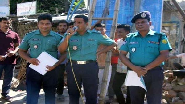 সড়কে নতুন আইন, সিলেটে প্রচারণায় ট্রাফিক পুলিশ