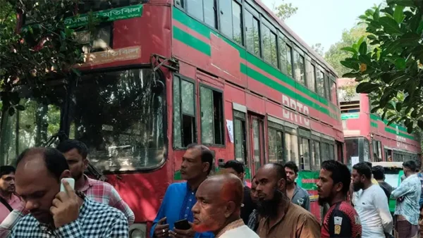 গাজীপুরে পিকনিক বাস বিদ্যুতায়িত হয়ে বিশ্ববিদ্যালয়ের ৩ শিক্ষার্থীর মৃত্যু